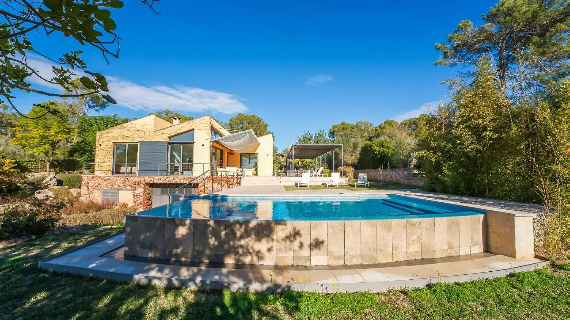 Ideal Property Mallorca - Villa Laiar Sencelles